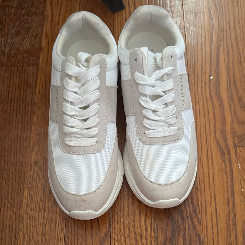 Steve Madden sneakers